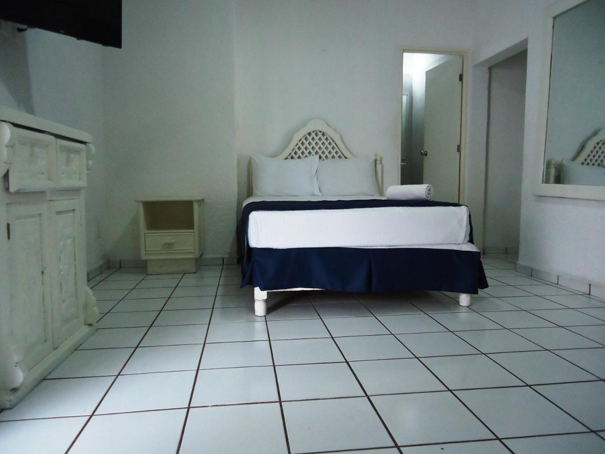 Hotel Bagasi Manzanillo Luaran gambar