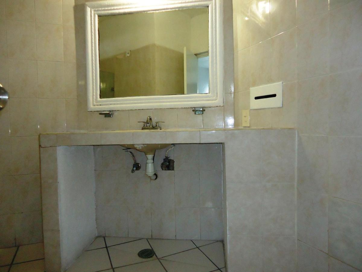 Hotel Bagasi Manzanillo Luaran gambar